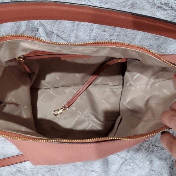 Mk purse - Picture 2 of 5